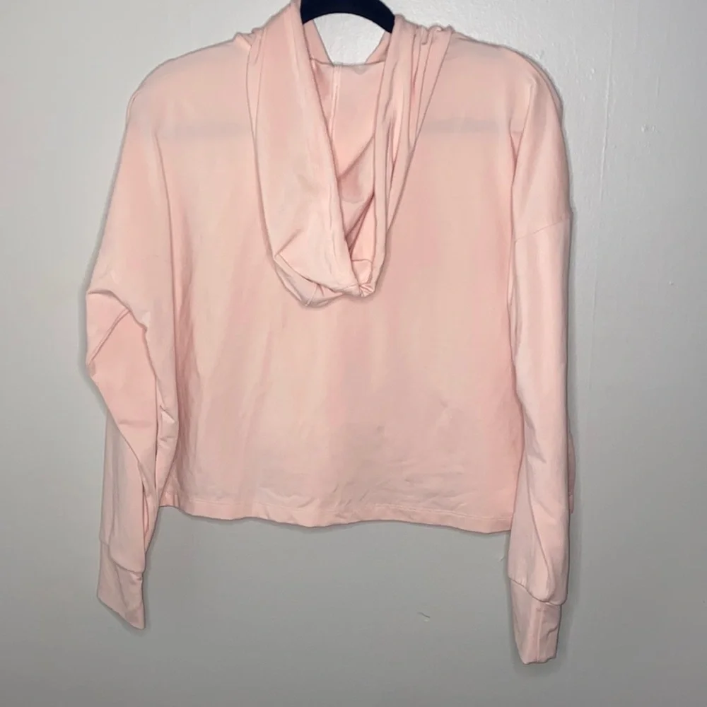 🎱Light blush pink Nike hoodie! - Picture 7 of 9